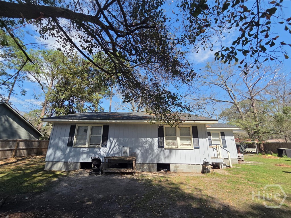 758 Hearn Road Property Photo 1