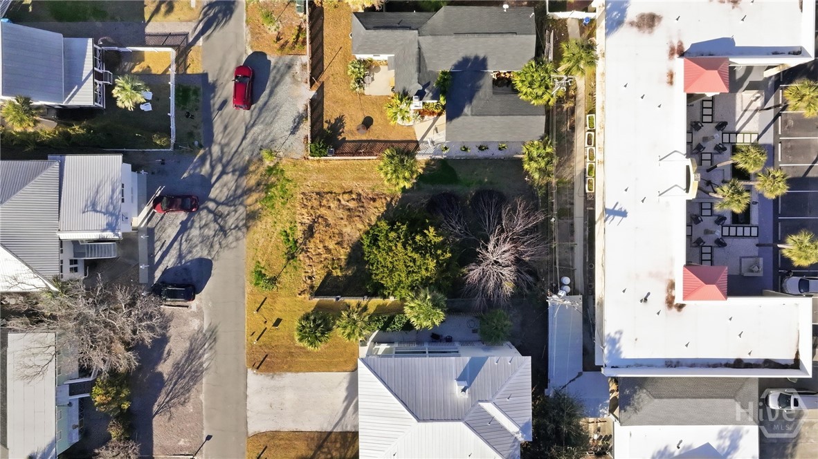 1410 2nd Avenue Property Photo 1