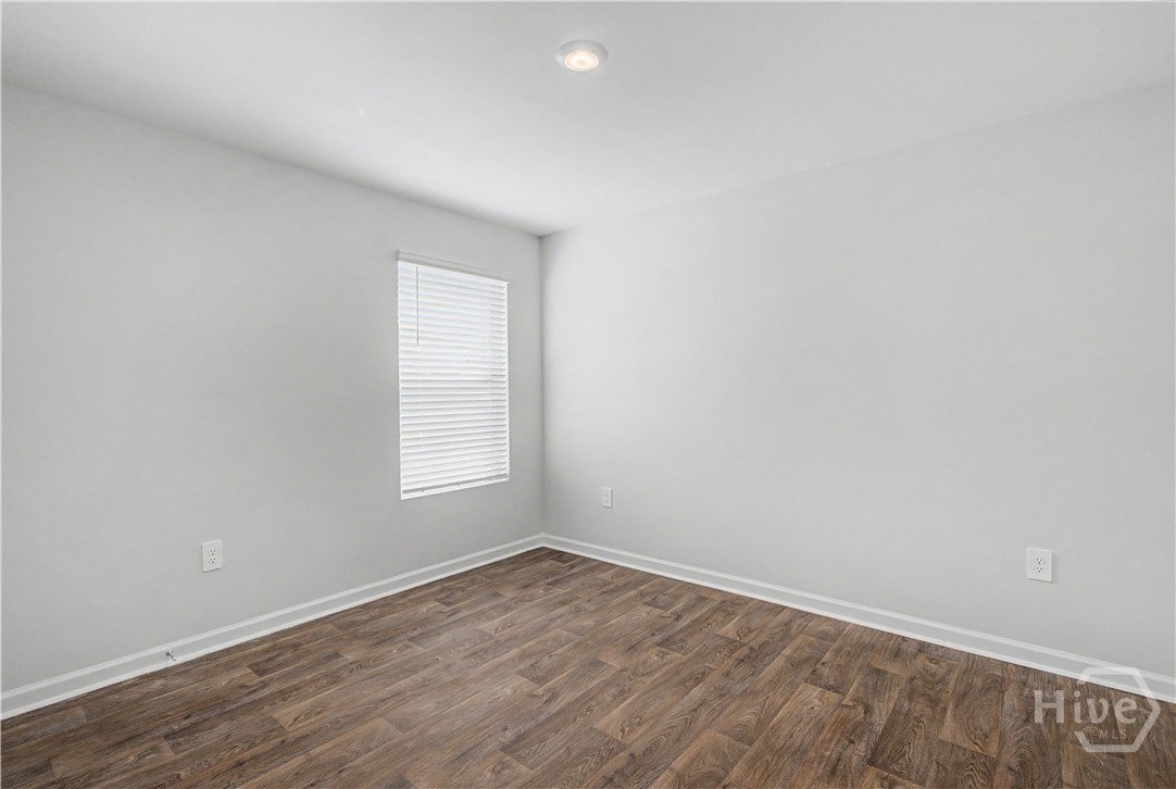 38 Autumns Wood Drive Property Photo 32