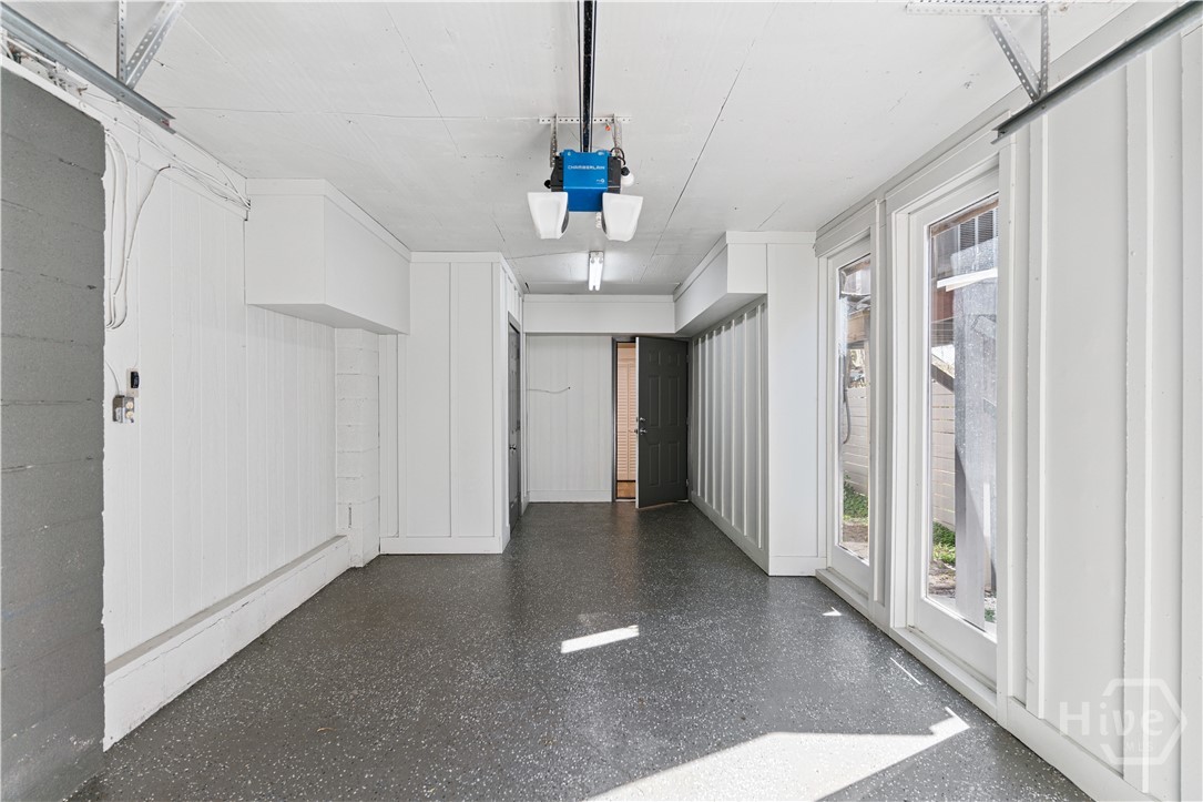 240 Georgia Street Property Photo 20