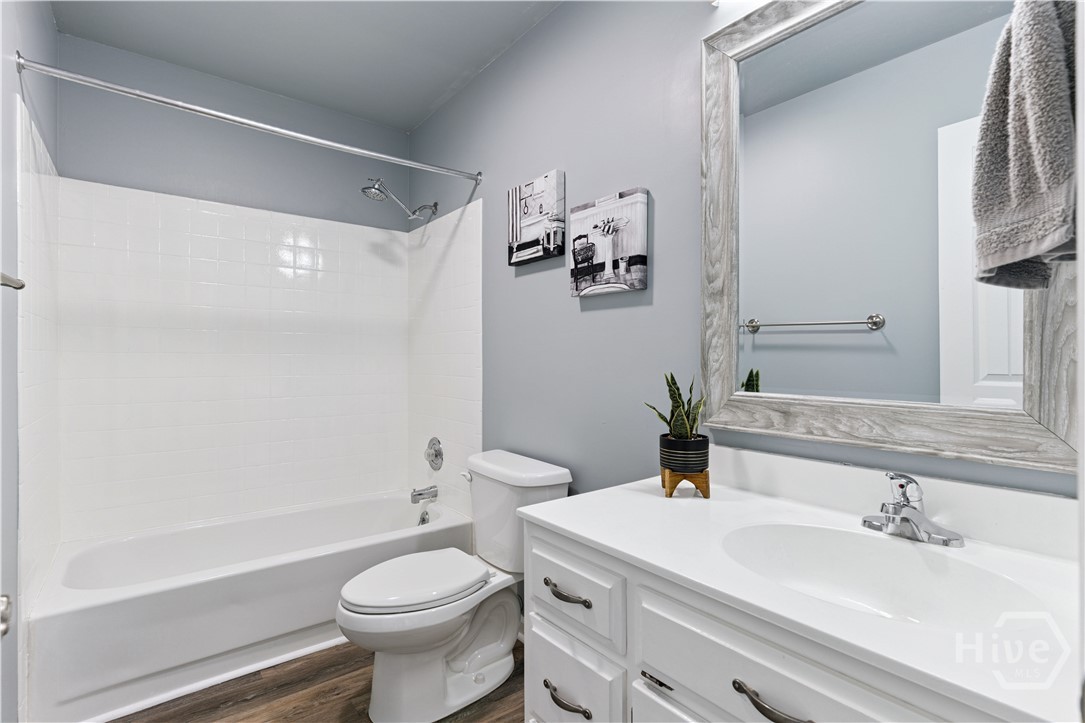 240 Georgia Street Property Photo 72
