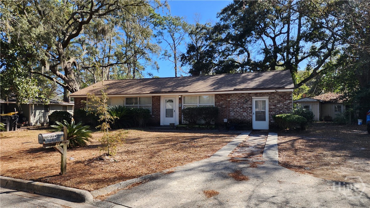 2221 Lorraine Court Property Photo 1