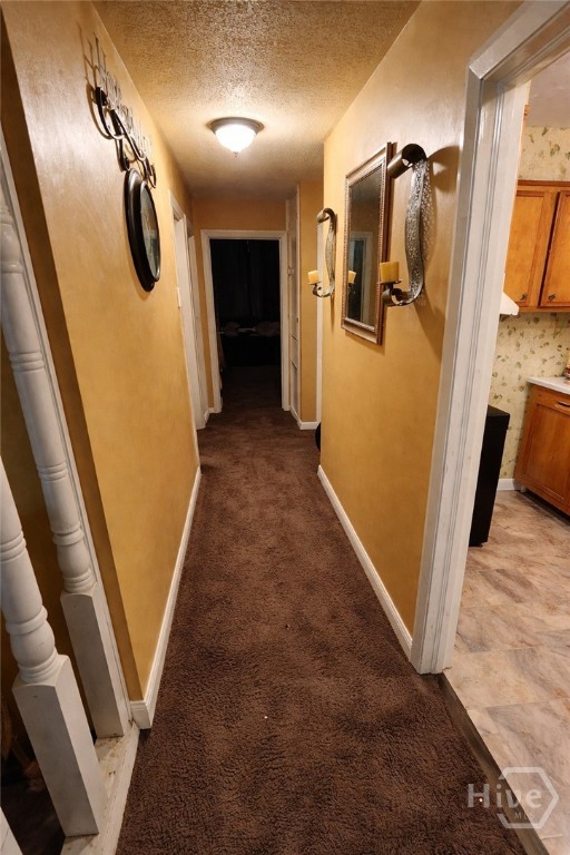 2221 Lorraine Court Property Photo 5