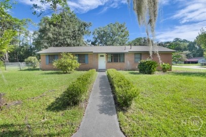 2222 Bacon Park Drive Property Photo 2