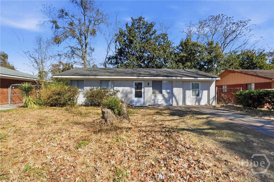 1626 Cloverdale Drive Property Photo 2