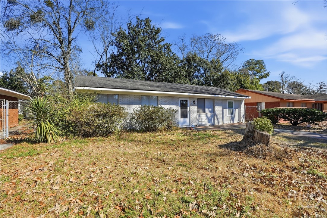 1626 Cloverdale Drive Property Photo 3