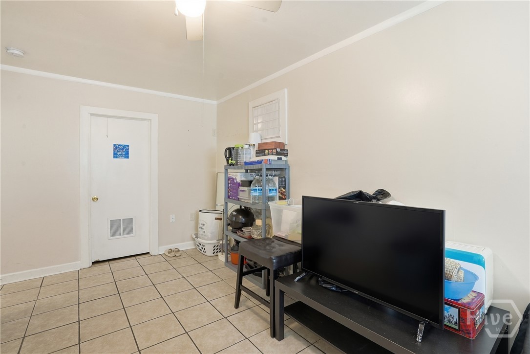 1626 Cloverdale Drive Property Photo 11