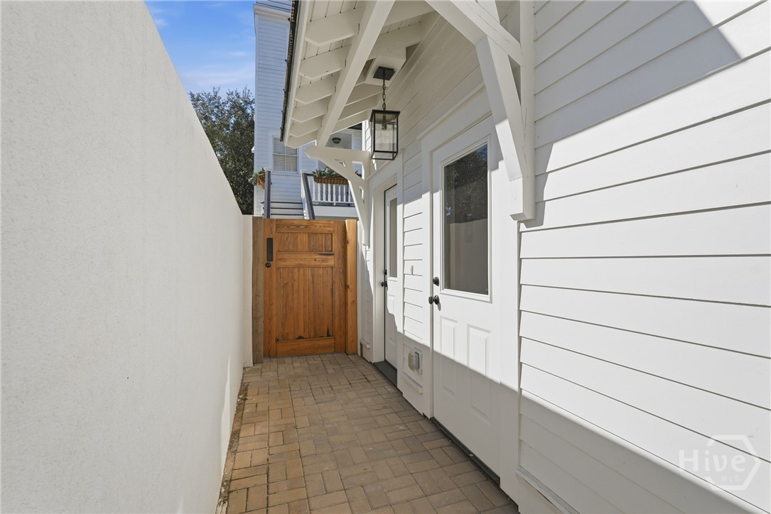 114 W Liberty Street Property Photo 43