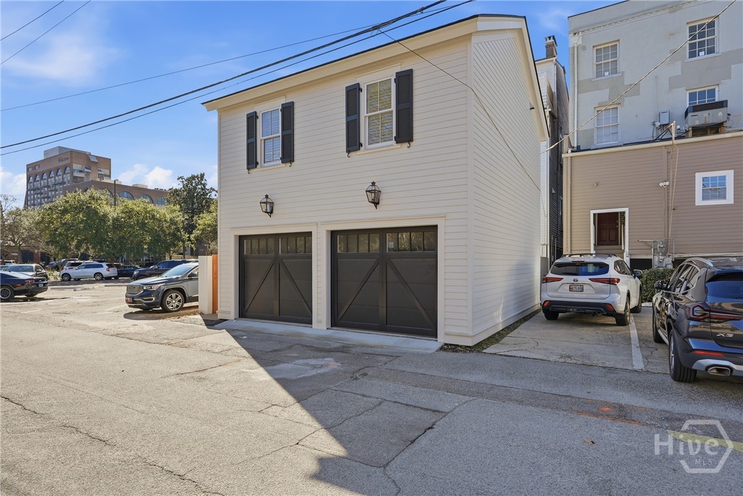 114 W Liberty Street Property Photo 56
