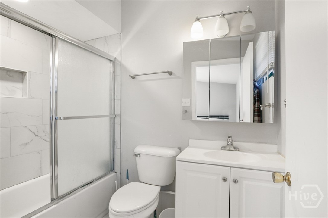 506 Mclaws Street Property Photo 21