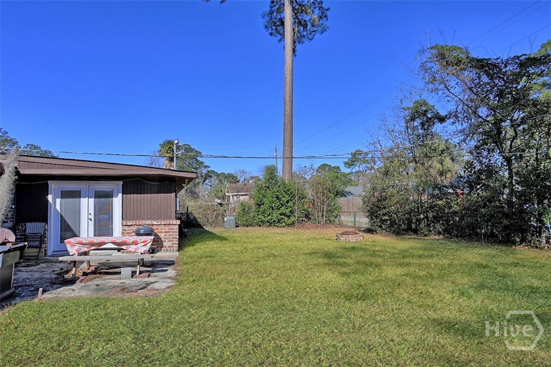 506 Mclaws Street Property Photo 39