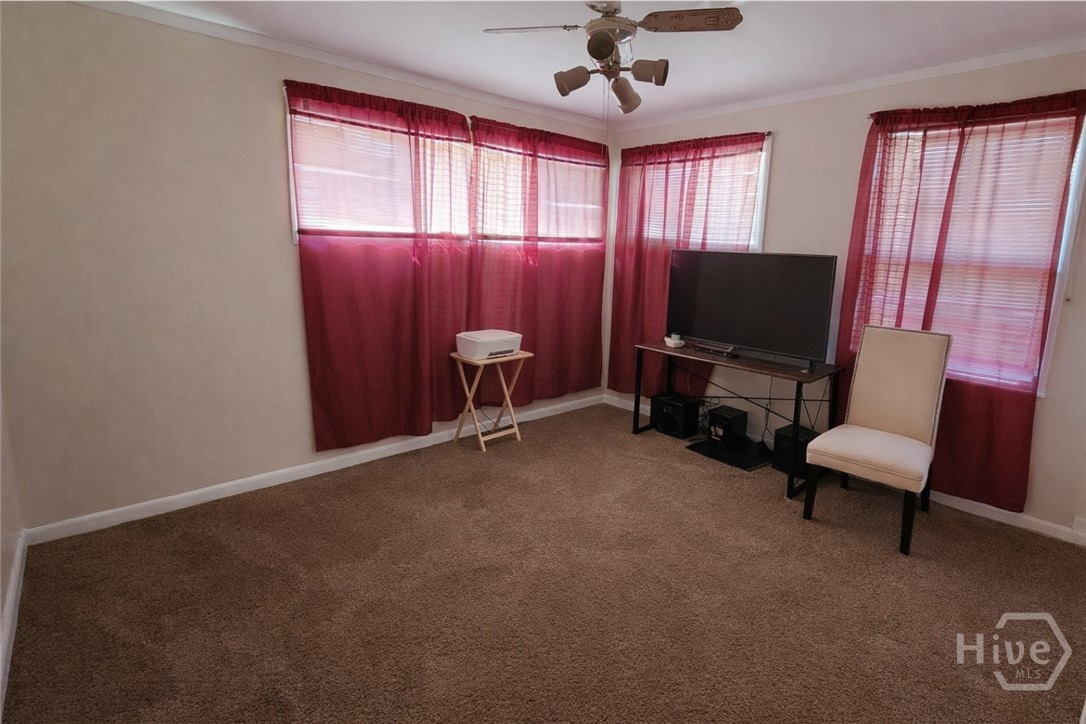 2348 Toussaint Avenue Property Photo 11