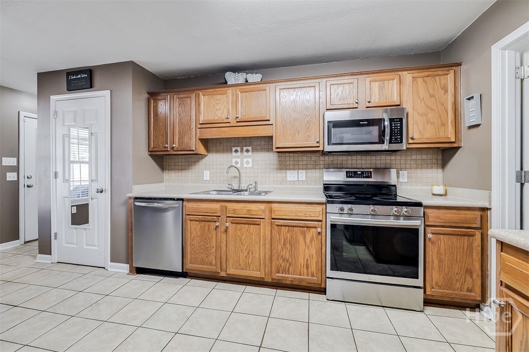 228 Wild Rose Drive Property Photo 16