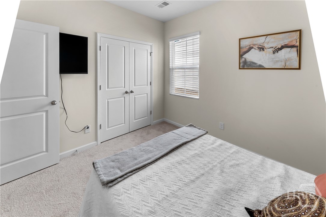 232 Bircholt Grove Property Photo 21
