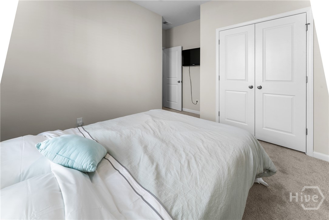 232 Bircholt Grove Property Photo 25