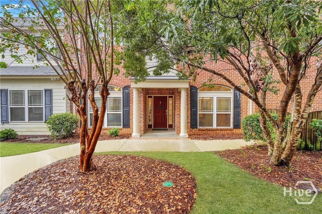 2102 River Oaks Drive Property Photo 1