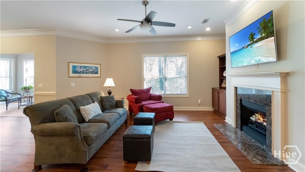 2102 River Oaks Drive Property Photo 10