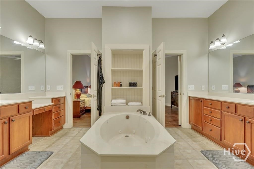 2102 River Oaks Drive Property Photo 27