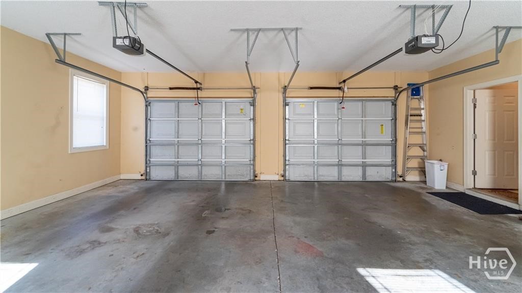 2102 River Oaks Drive Property Photo 37