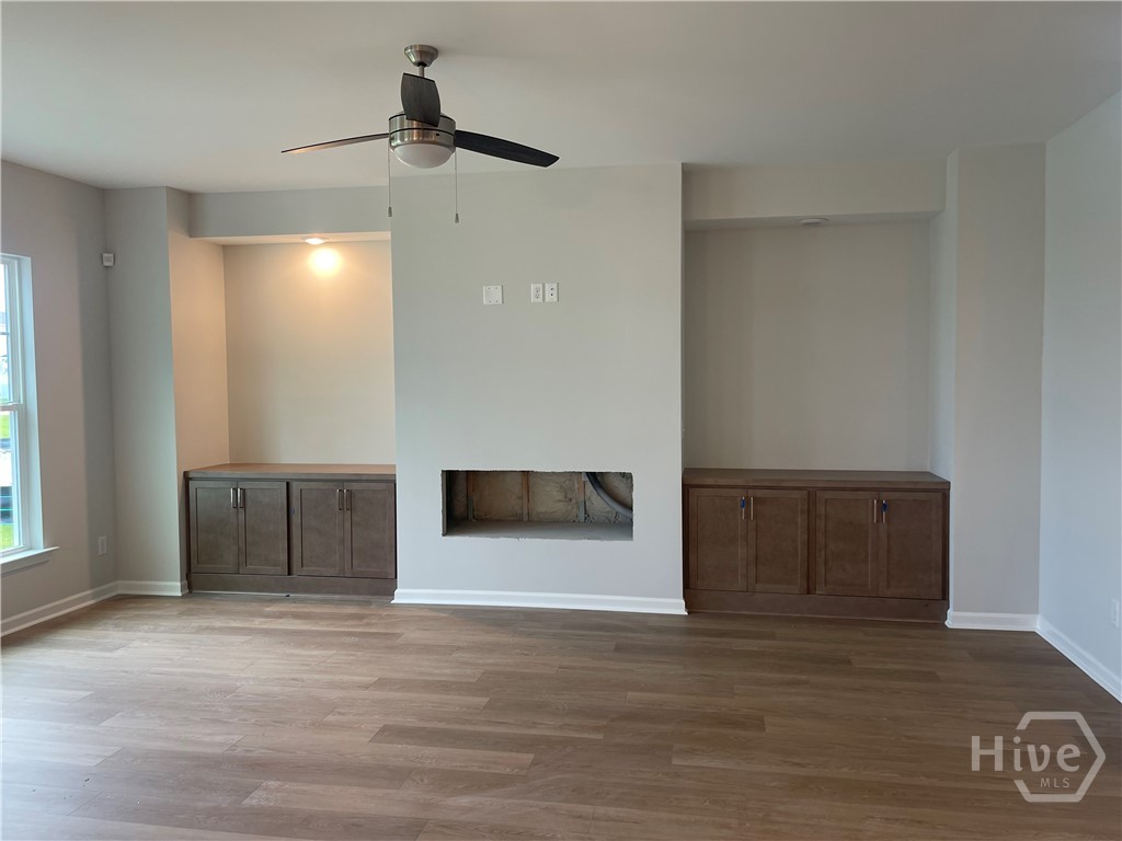 185 Champlain Drive Property Photo 6