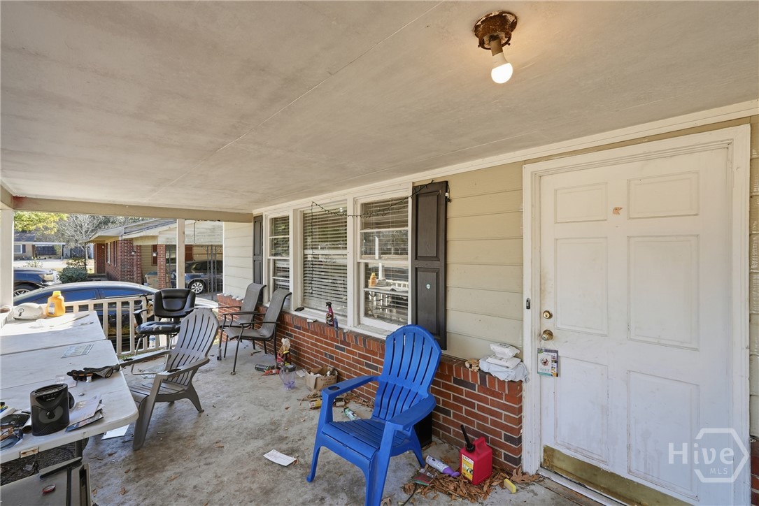 5 Holly Street Property Photo 4