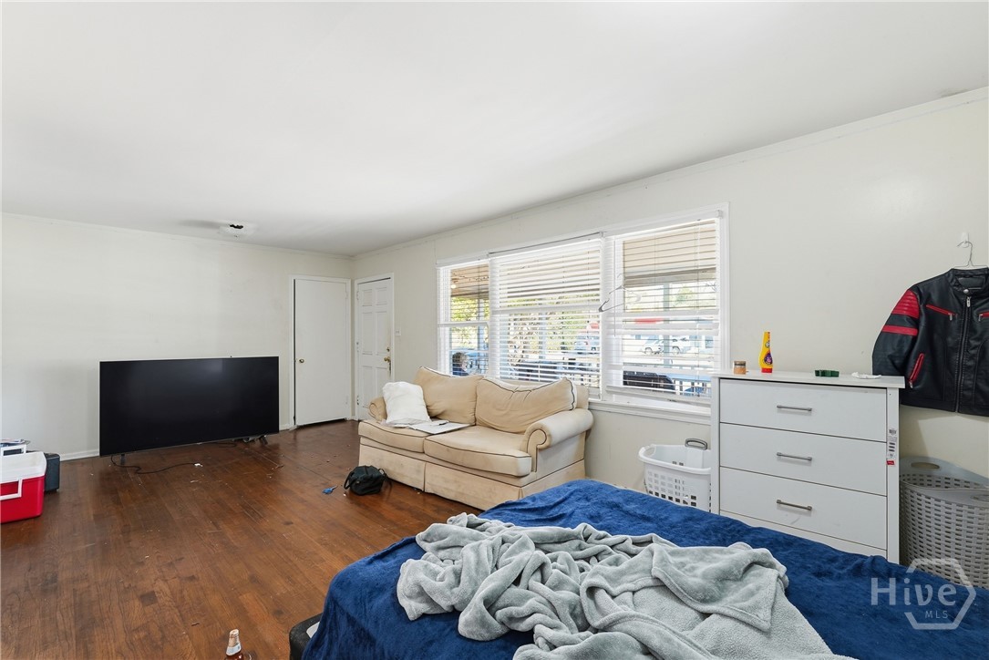 5 Holly Street Property Photo 6