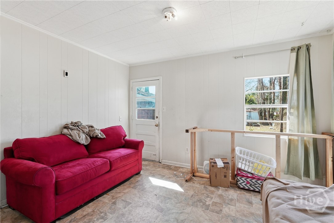 5 Holly Street Property Photo 10