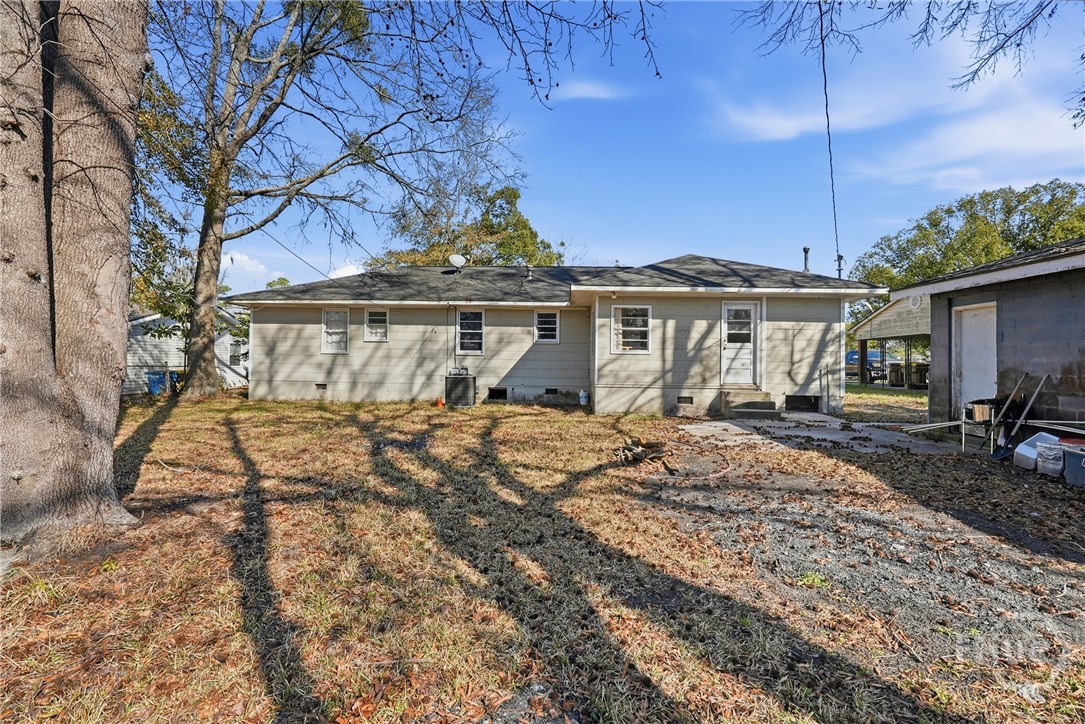 5 Holly Street Property Photo 25
