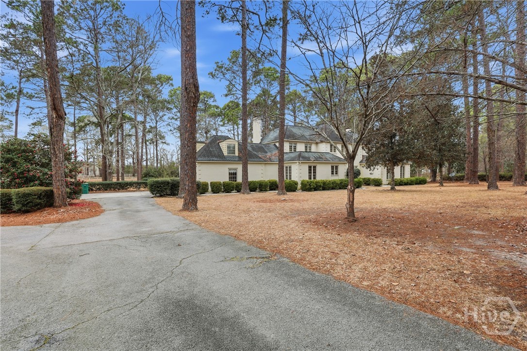 208 Timberline Road Property Photo 2
