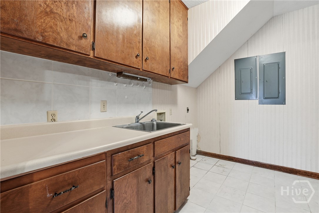 208 Timberline Road Property Photo 29