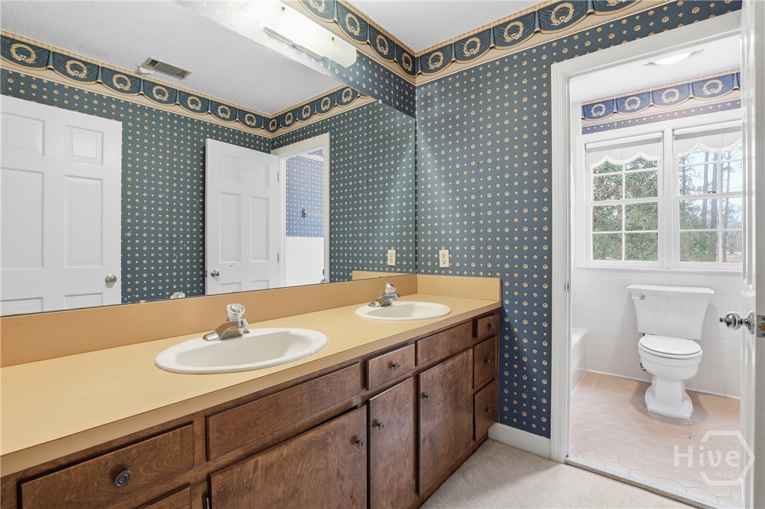 208 Timberline Road Property Photo 35