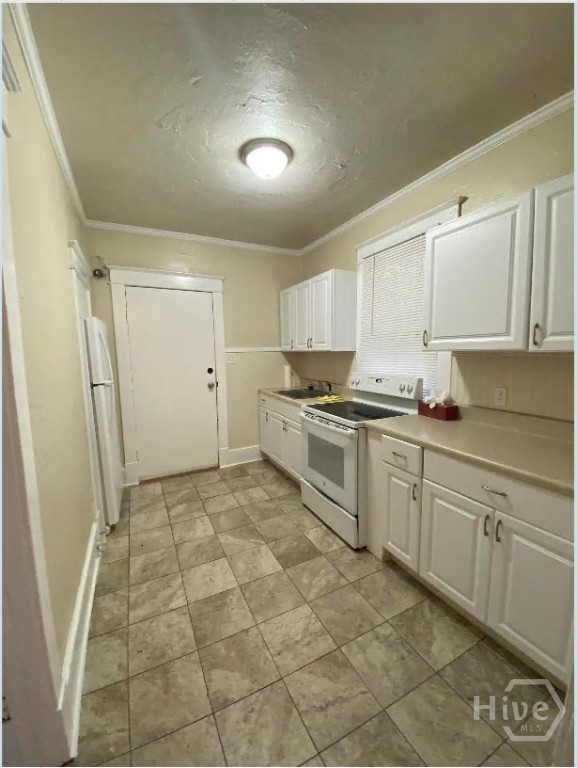 1115 E 32nd Street Property Photo 15