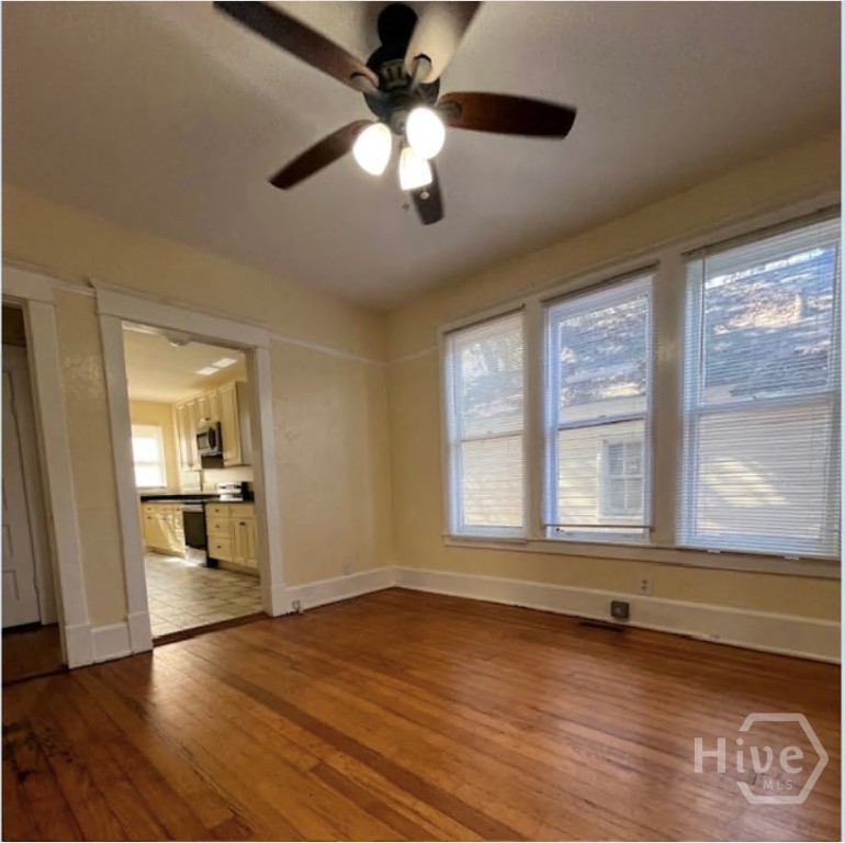 1115 E 32nd Street Property Photo 21