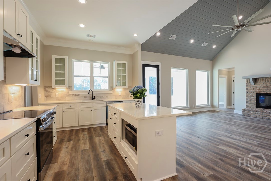 1049 Mccall Road Property Photo 14