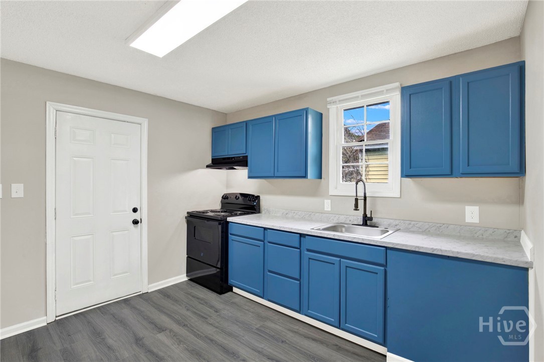 223 Godsells Street Property Photo 6