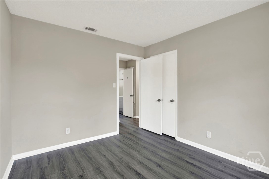 223 Godsells Street Property Photo 14