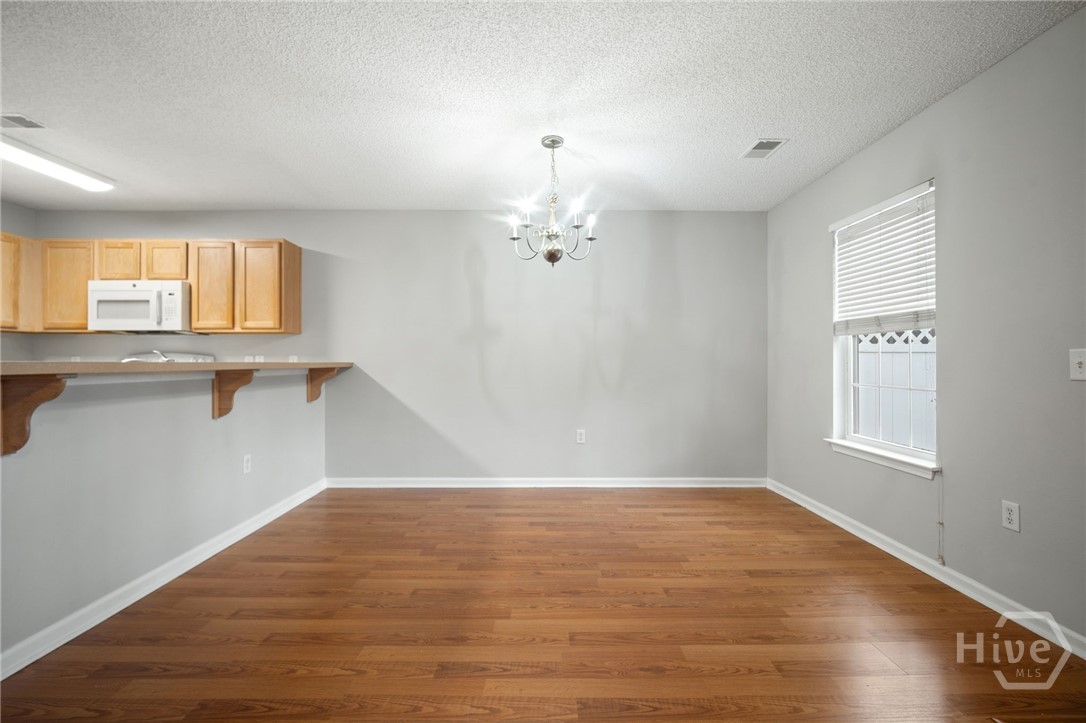 5030 Winfield Drive Property Photo 8
