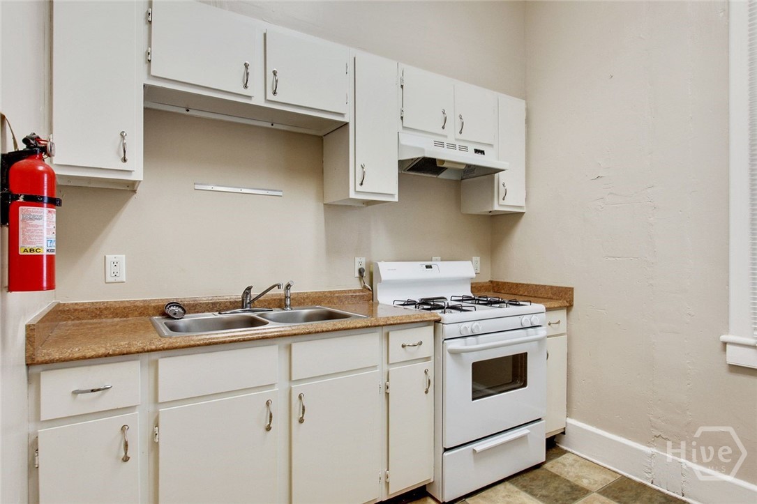 214 W Park Avenue W Property Photo 10