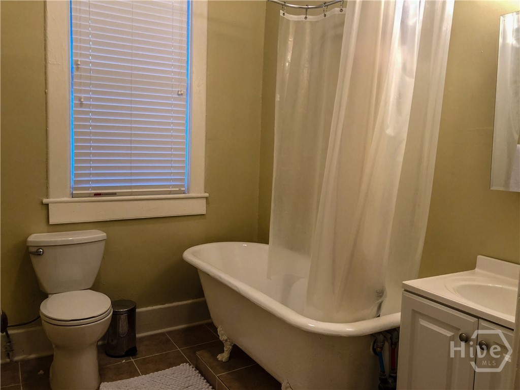 214 W Park Avenue W Property Photo 16