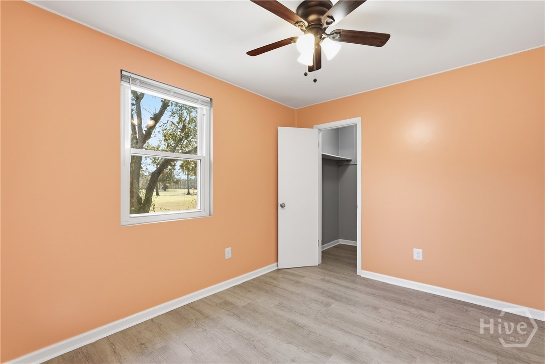 407 Willow Road Property Photo 18