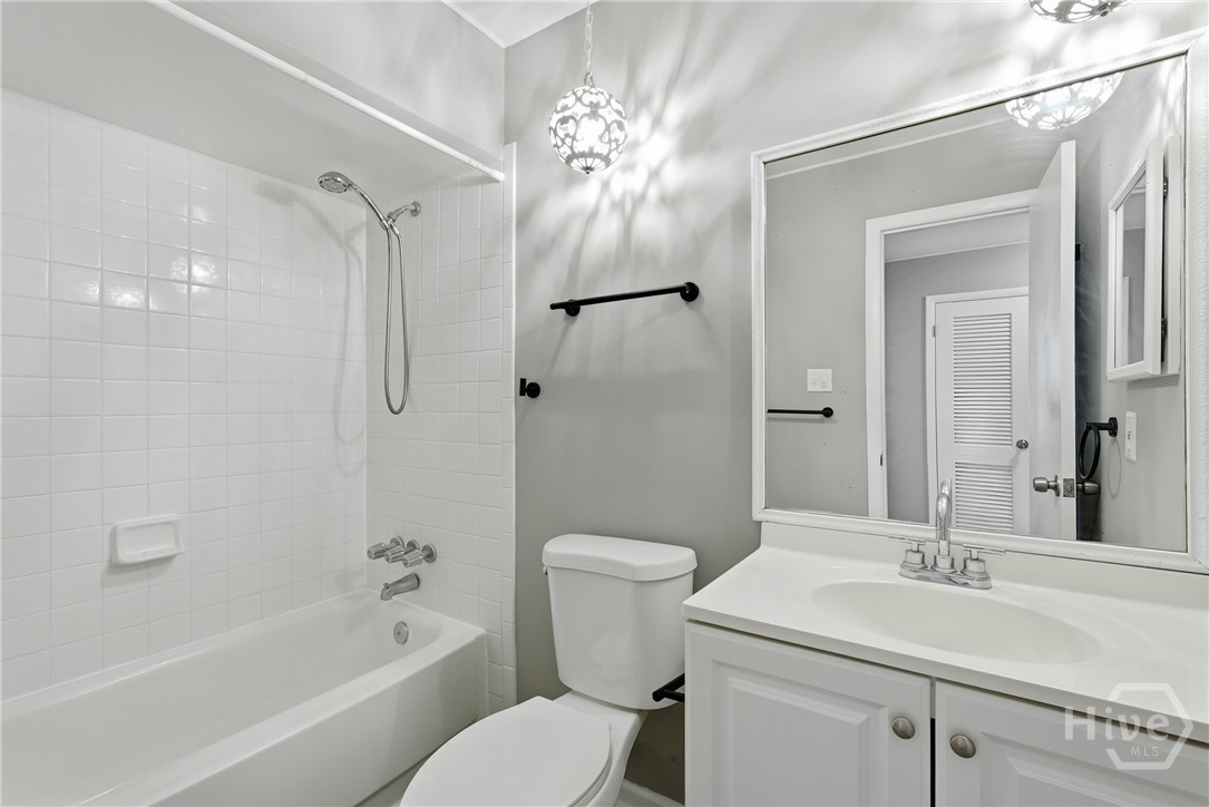 407 Willow Road Property Photo 19
