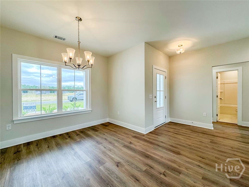 362 Cottage Loop Property Photo 5