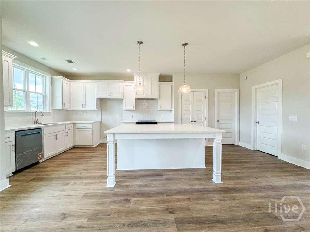 362 Cottage Loop Property Photo 10