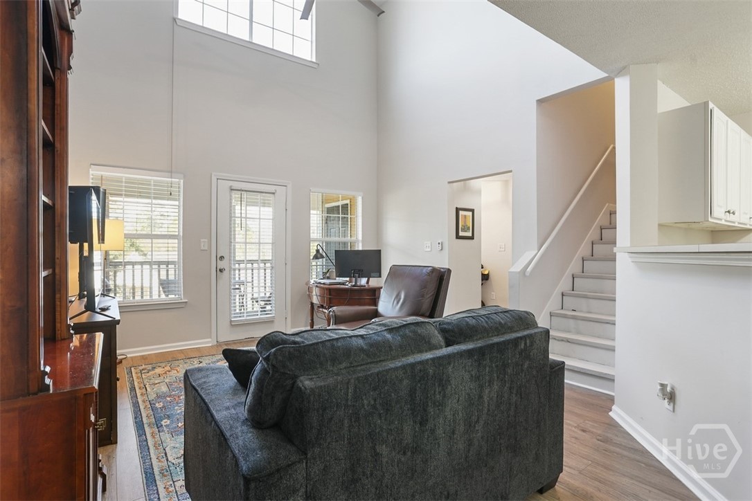 1304 Walden Park Drive Property Photo 4
