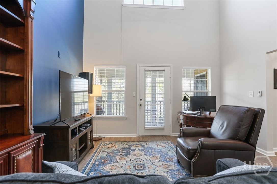 1304 Walden Park Drive Property Photo 5