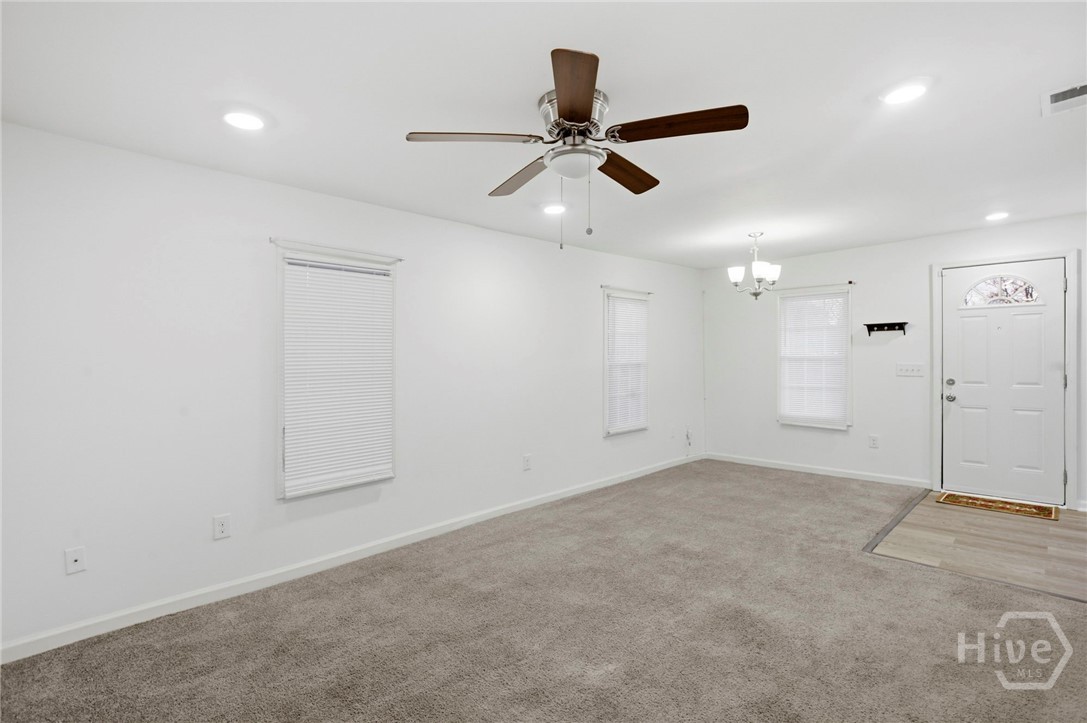 716 W 48th Street Property Photo 2