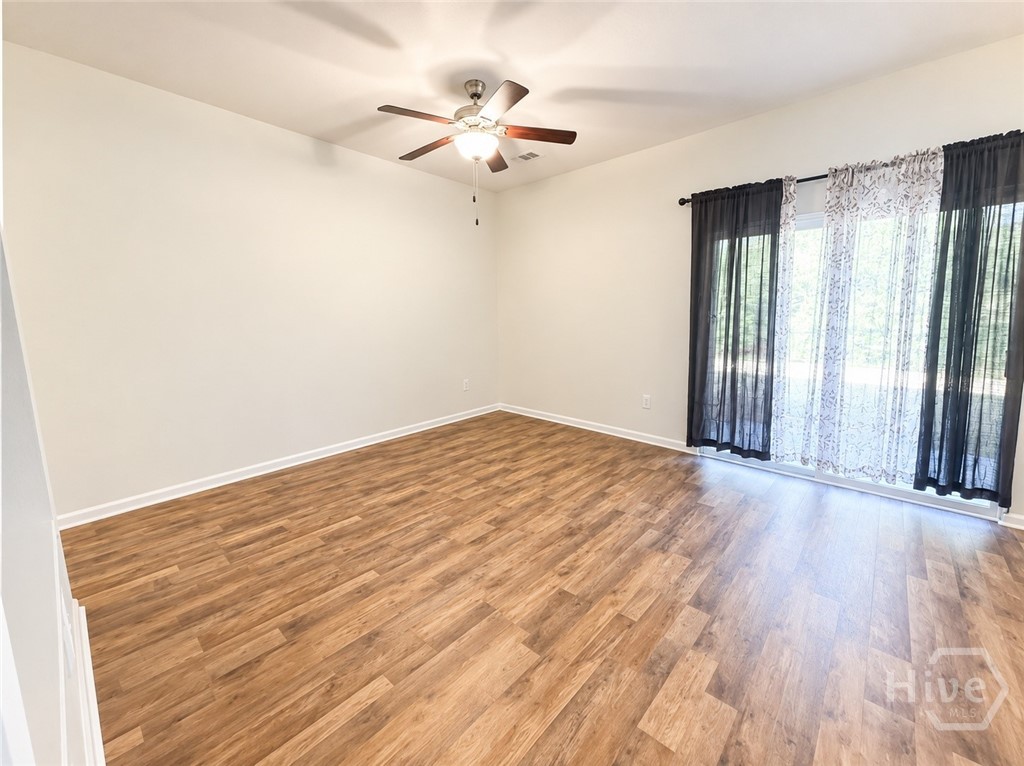 30 Walker Court Property Photo 6