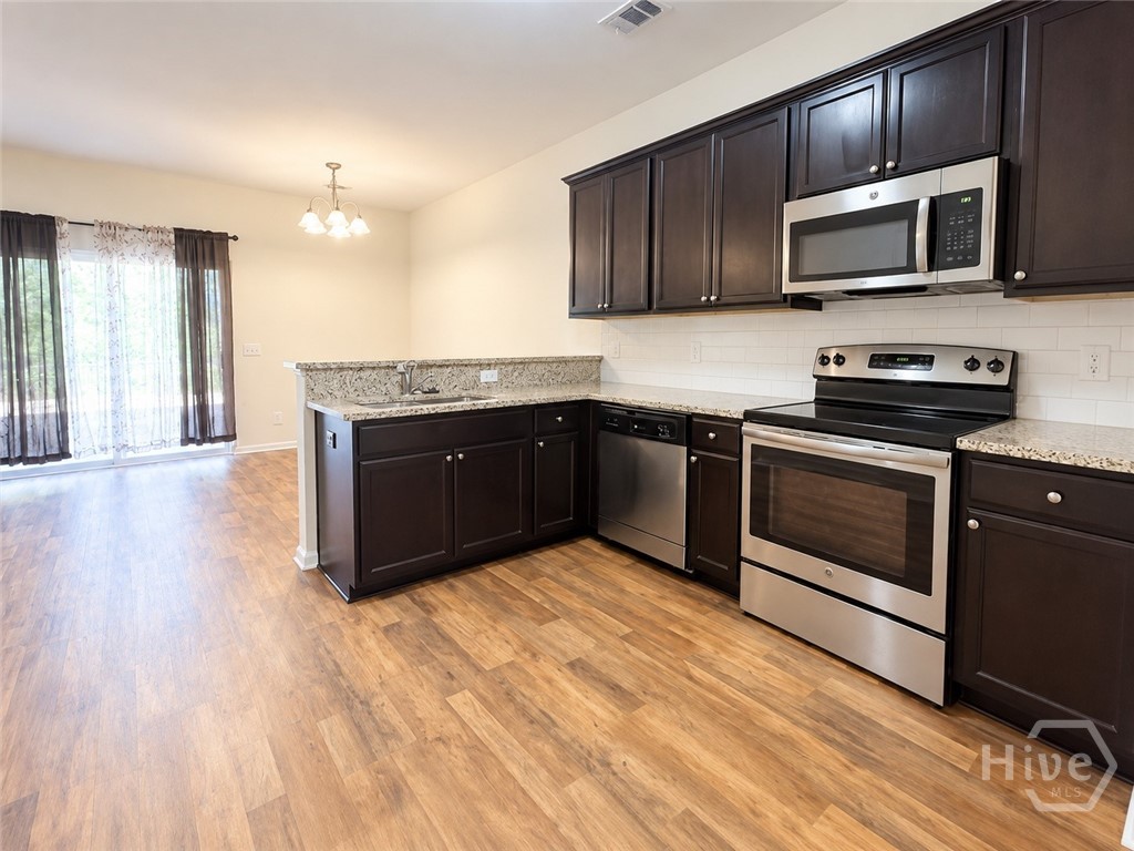 30 Walker Court Property Photo 11