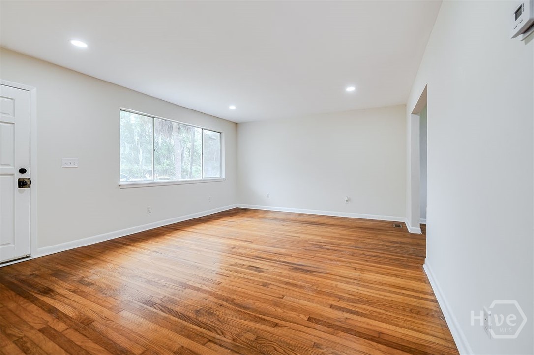 2105 Saint Johns Ave Property Photo 8