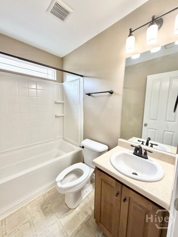 240 Summer Hill Way Property Photo 10